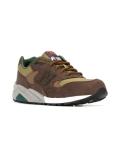 lateral patch sneakers
