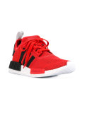 contrast trainers 