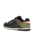 lace up trainers
