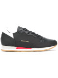 lace-up sneakers