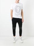 studded lion head T-shirt