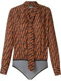 tie detail printed body