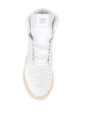 contrast-sole sneakers