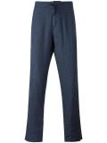 loose fit trousers 