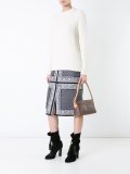 smalla rectangular shoulder bag