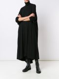 宽松衣袖连衣裙