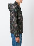 'Camustars'防风夹克