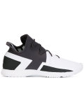 lace up trainers 