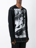 front print sweatshirt