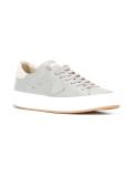 lateral patch sneakers