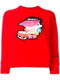 visor woman cropped sweatshirt