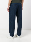 loose fit jeans