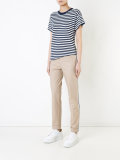 slim-fit pants 
