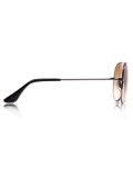'Aviator' sunglasses