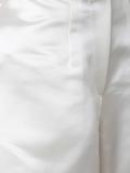 wide-legged trousers
