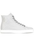 Carry hi-tops