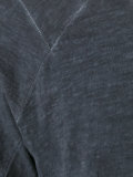 elongated T-shirt