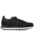 'Internationalist'运动鞋