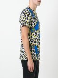 hands on T-shirt
