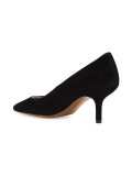 kitten heel pumps