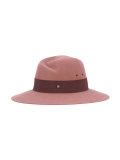 Virginie hat 