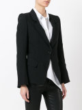 single button blazer