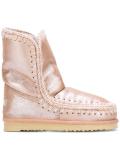 'Eskimo 24' boots