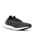 Ultra Boost Uncaged运动鞋