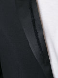 peaked lapels blazer