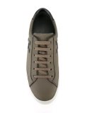 'H302' sneakers