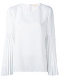 pleated sleeve blouse