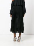pleated skirt 