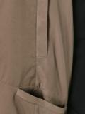 zipped sleeveless coat
