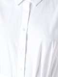sleeveless shirt