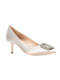 Hangisi mid heel pumps