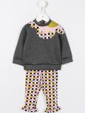 checked flower sweatshirt
