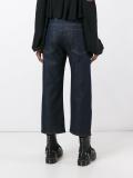 'Type' jeans