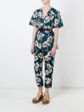 花卉印花上衣