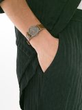 analog watch 