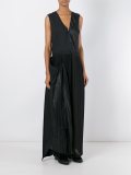 sleeveless V-neck pleated dress