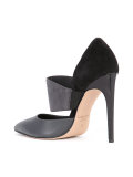 pointed toe pumps 