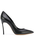 stiletto pumps 