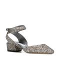 Vicky 30 pumps