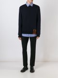 'R'套头衫