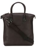 textured tote