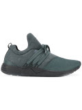 'Raven' trainers