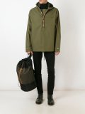 'Anorak'连帽大衣