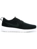 'Roshe Two Flyknit'运动鞋