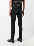 distressed skinny jeans