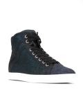 lace up trainers